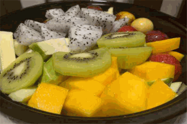 鲜果派对甘草水果加盟