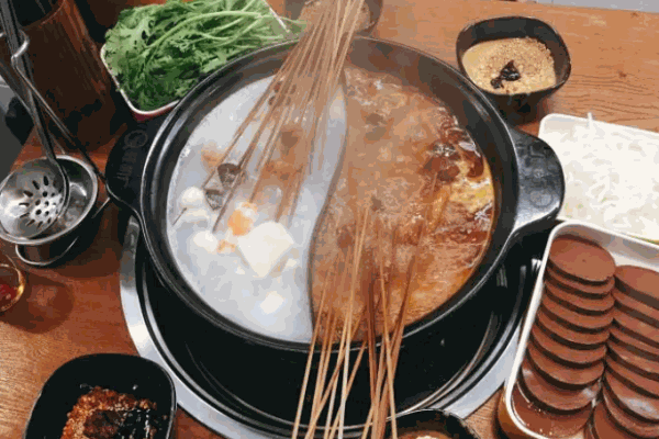 宽窖罐罐串串香加盟