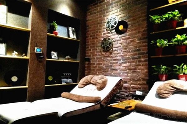 畅影时光7D互动影院加盟