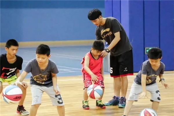 ZERO球队之家篮球青训基地加盟