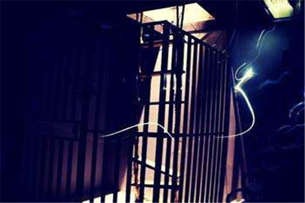 谜之神探剧本杀加盟