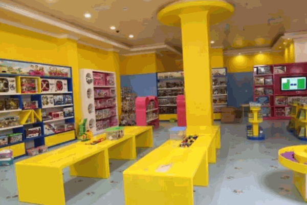 月牙儿玩具加盟