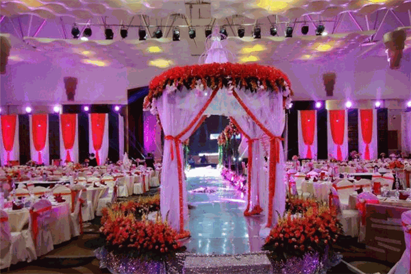 迎百年婚庆加盟