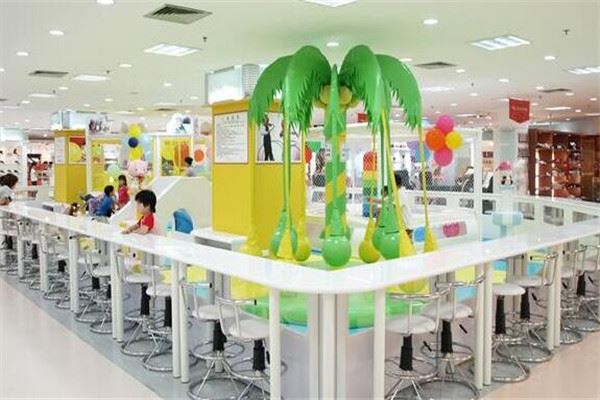 萌贝儿亲子乐园加盟