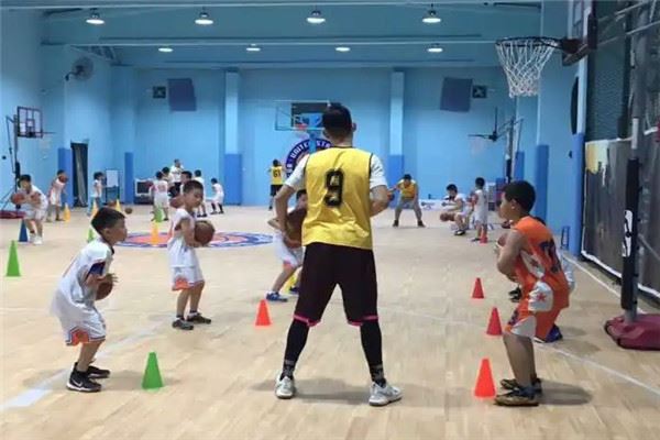 辰星青少年篮球培训俱乐部加盟 辰星青少年篮球培训俱乐部加盟