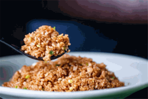 哆有米港式铁板炒饭加盟