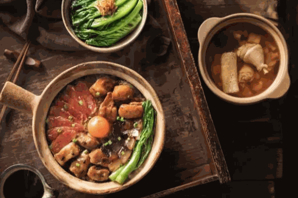 坤哥紫砂煲仔饭加盟