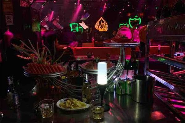 夜场酒吧加盟
