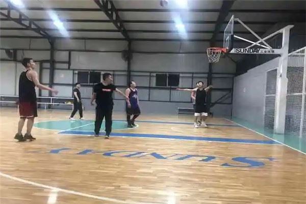 CRYSTALSUNDAY透明篮球加盟 CRYSTALSUNDAY透明篮球加盟