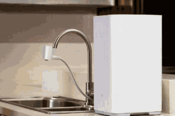 绿康源净水器加盟