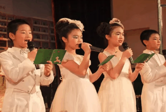 达达语言艺术加盟