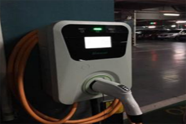 驰瀚科技充电站加盟