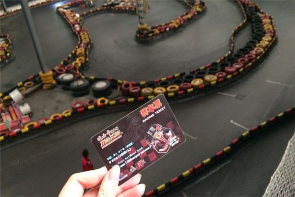 迪士卡赛车馆加盟