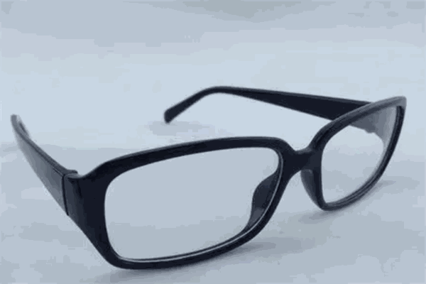 波光眼镜加盟 波光眼镜加盟