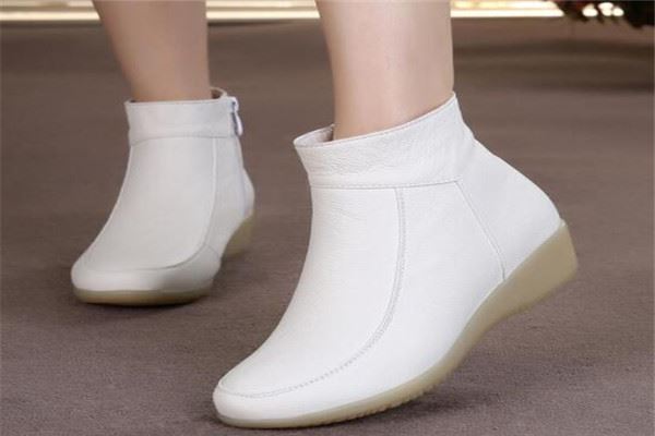 鞋护仕皮革护理加盟