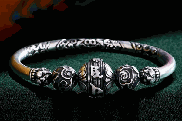 定心堂佛饰加盟