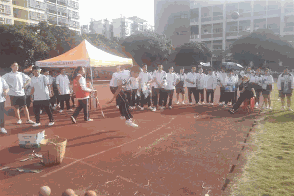 亮道体育教育加盟