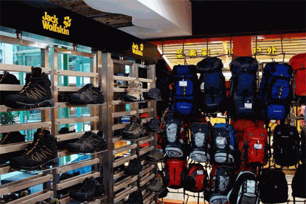 狼爪户外运动加盟