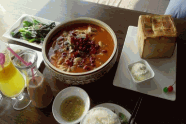 小歇茶餐厅加盟