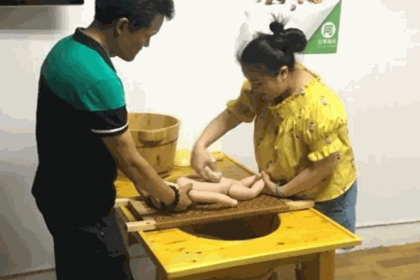 瑧优堂小儿草本浴加盟