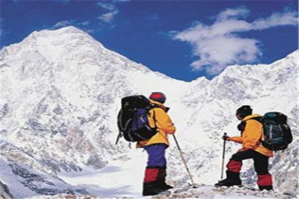 凯乐石户外服饰加盟