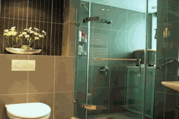 美丽华淋浴房加盟