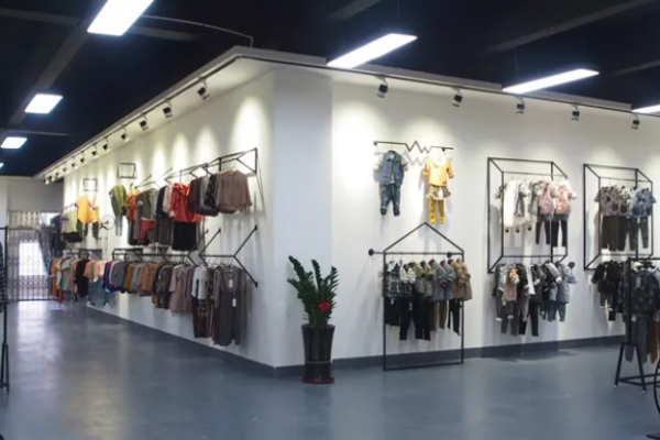 米尼喵童装加盟