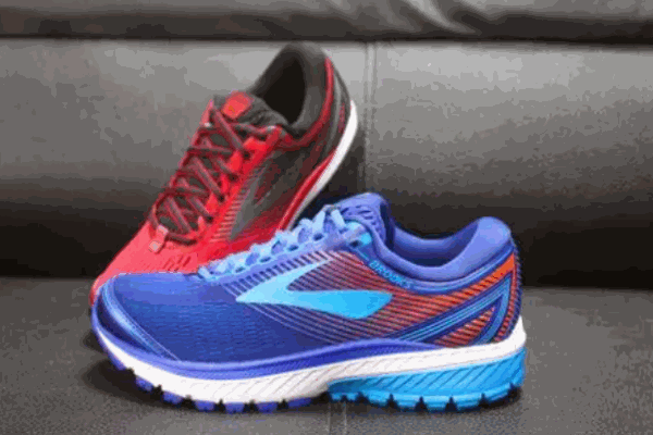 布鲁克斯跑鞋加盟