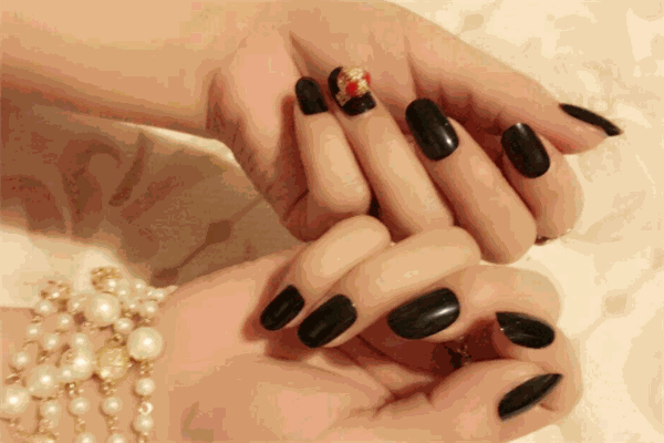 米雪儿指尖珠宝加盟