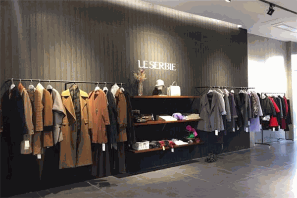 天空之城电玩城加盟