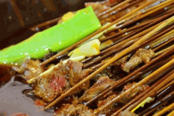 什佰仟串串香加盟