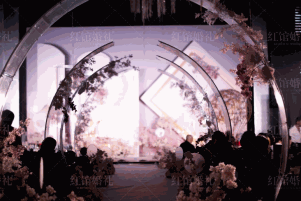 红馆婚庆加盟