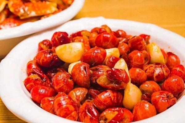 九哥小龙虾加盟