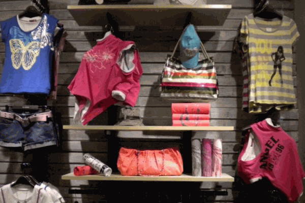 狮途休闲装加盟