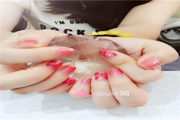 简Simple美睫美甲加盟