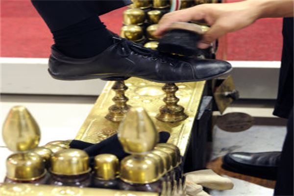 鞋博士擦鞋连锁店加盟