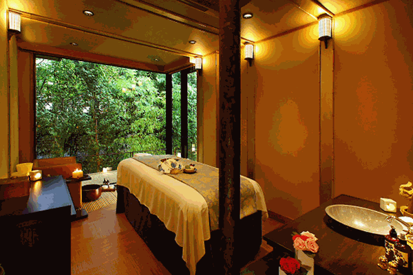 千领国际美容加盟