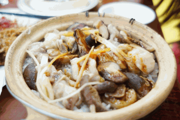 晓饭煲仔饭加盟