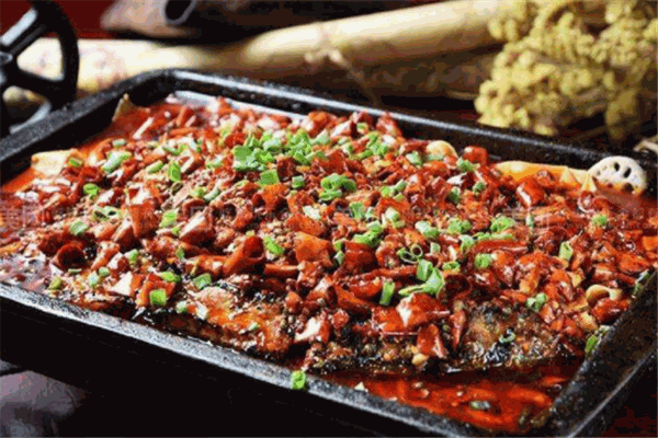 渝季特色烤鱼加盟