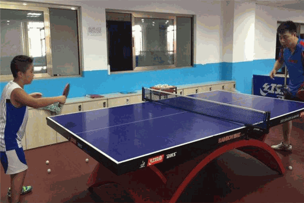 孙教练乒乓球培训室加盟