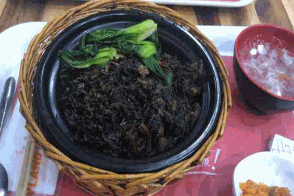 星期8煲仔饭加盟