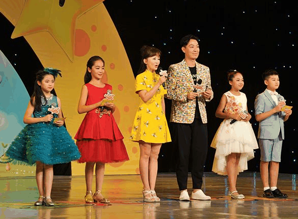 好言好语少儿口才表演加盟