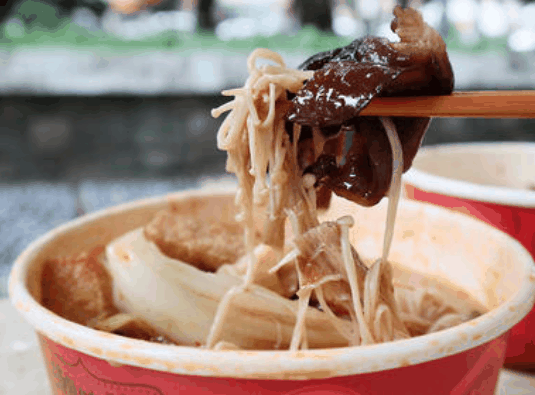 食伍艺卤味麻辣烫加盟