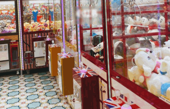 沃抓抓娃娃机店加盟