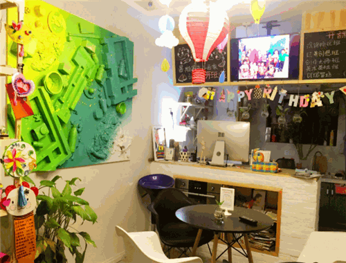 多彩盒子少儿美术加盟 多彩盒子少儿美术加盟