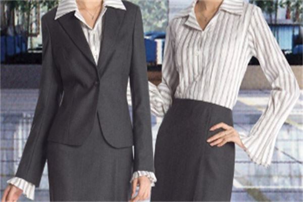 罗星职业装加盟