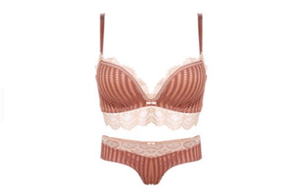 叶之语内衣店加盟