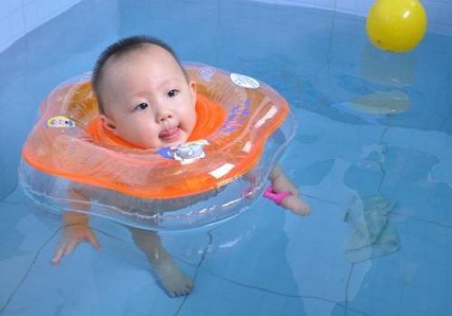 好宝宝婴儿游泳馆加盟