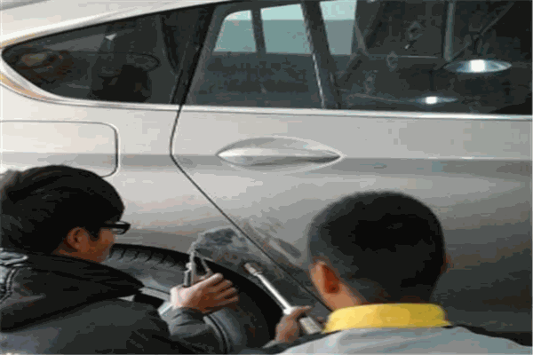 诚申兄弟汽车改装加盟