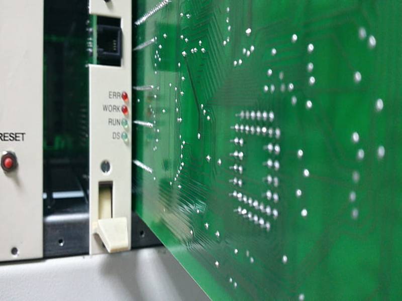 餐饮行业中的倡导者（餐饮行业的佼佼者）